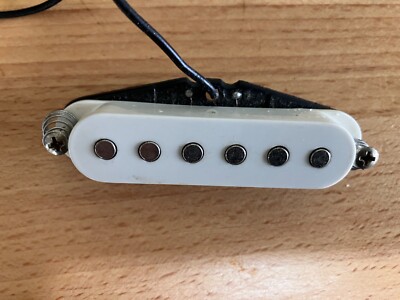 Fender Squier Affinity Stratocaster Middle Pickup 2001