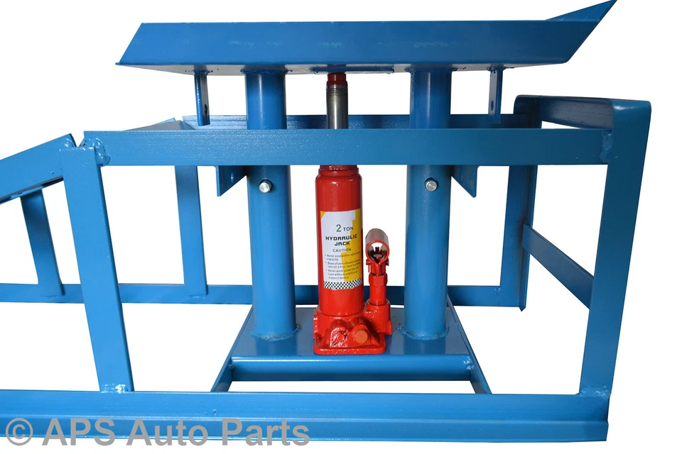 Hydraulic Car Ramps 2x Heavy Duty 3000lbs Garage Van Bottle Lift Jack Ramp - Image 2 of 4