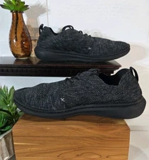 Clarks Collections Shoes Mens 8.5 Casual Lace Up Low Sneakers Black Fabric