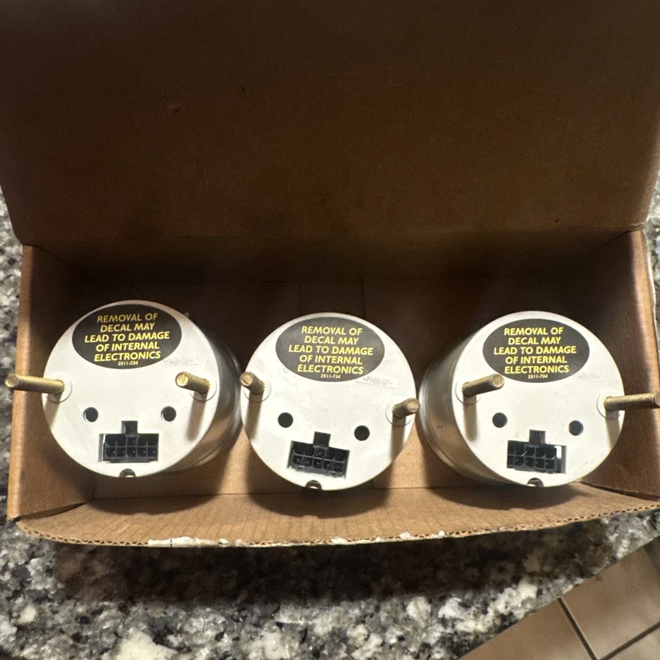 Auto meter cobalt Electric Diesel gauge set 2-1/16" GAUGES ONLY - Image 4 of 4