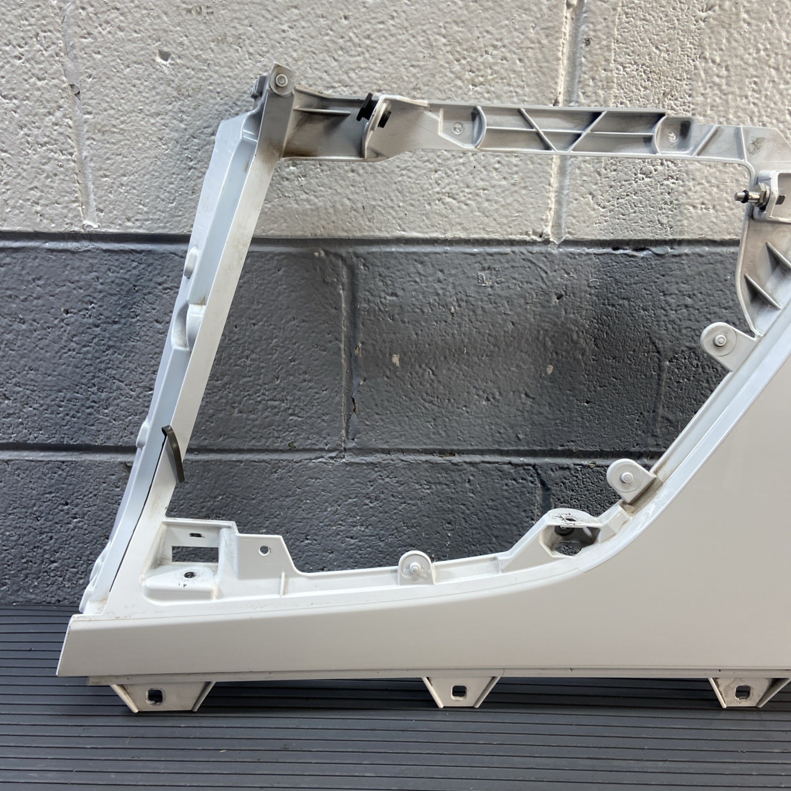 Audi R8 2016-2024 Rear Left Quarter panel White