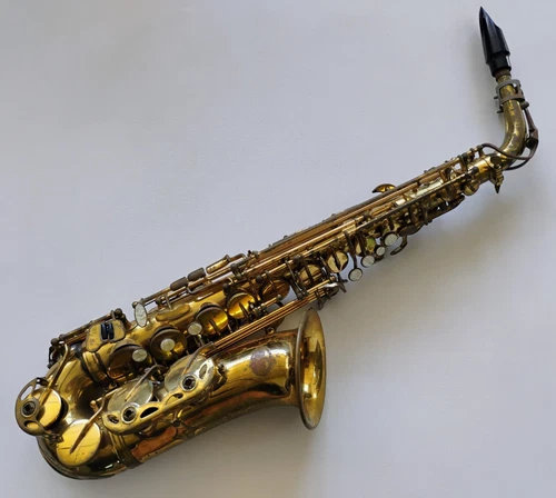 SKY USA VINTAGE ALTO SAXOPHONE w/ CASE PARTS REPAIR