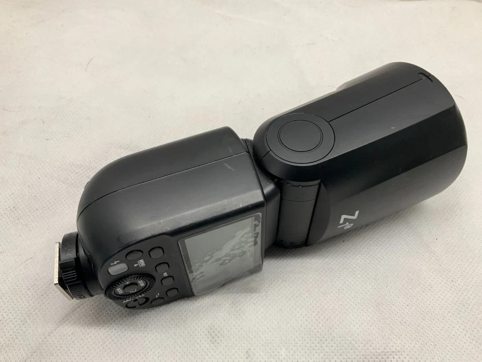 Neewer Z1-C TTL 2.4G Wireless Round Head Flash Speedlite for Canon DSLR Cameras - Image 4 of 4