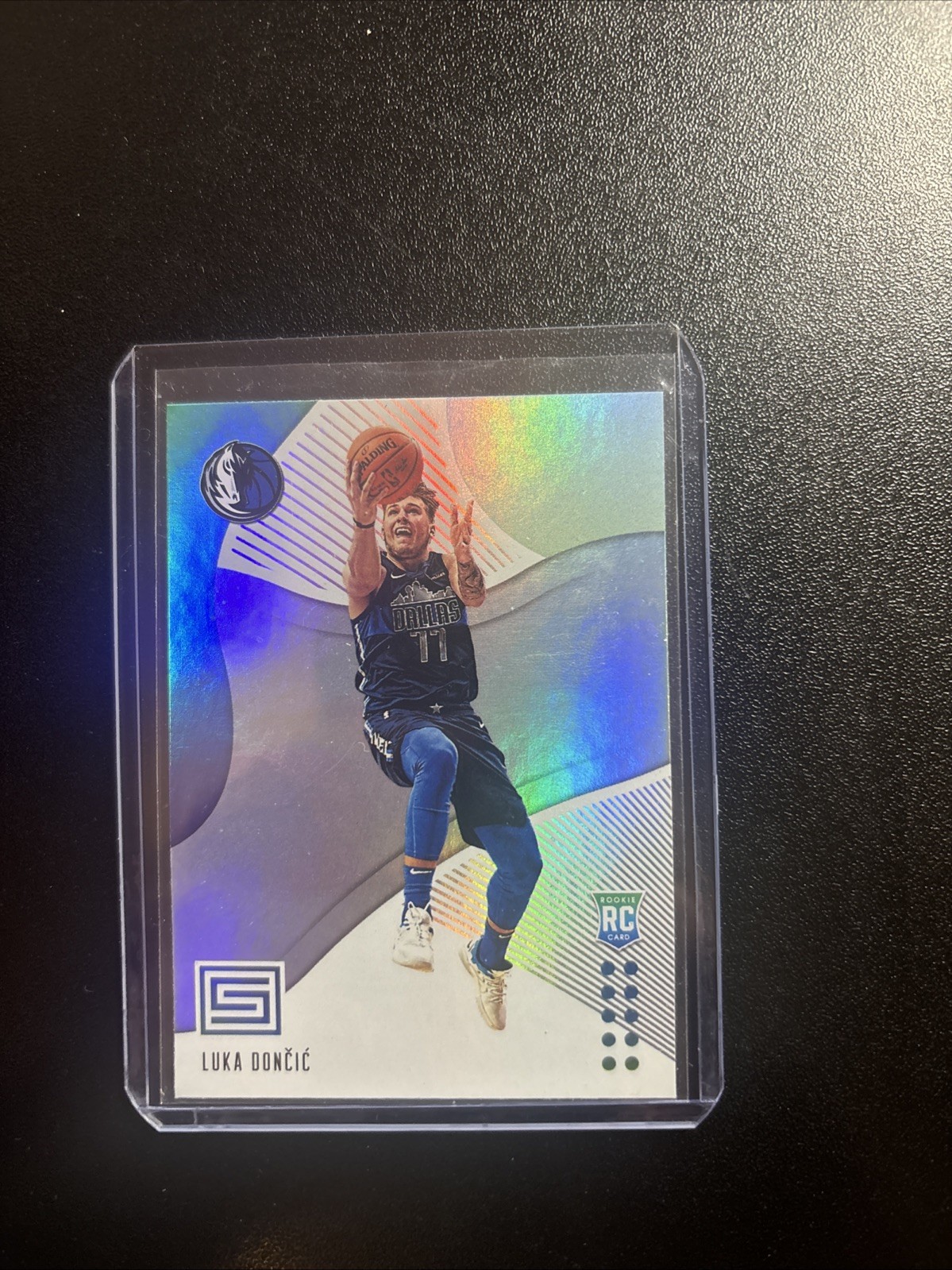 Luka Doncic 2018 Panini Status #122 RC