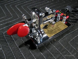 Vibroplex Vibrokeyer Deluxe Chrome Single Paddle CW Key