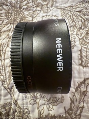 NEEWER Digital High Definition 0.45x Super Wide Angle Lens W Macro Japan Optics