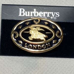 Authentic Vintage Burberrys of London Gold Plated Enamel Pin Brooch On Card