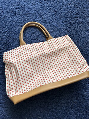 Estée Lauder Women's makeup bag