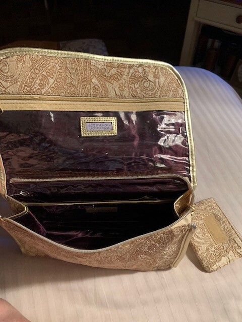 Picture 6 of 8