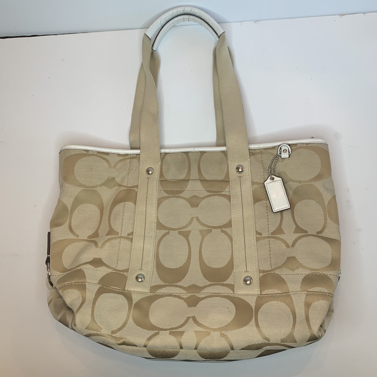 Coach Signature Collection Leatherware Shoulder Handb… Gem