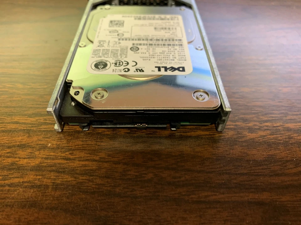 RW675 0RW675 FUJITSU 73GB 15K 2.5″ SAS Drive MBC2073RC W/Tray - Image 4 of 4