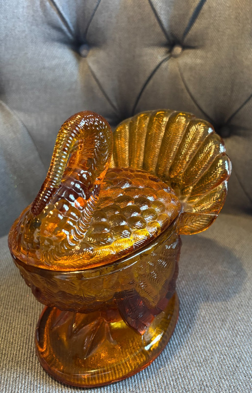 "Martha Stewart" Amber  Brown Orange Glass Turkey Covered Dish