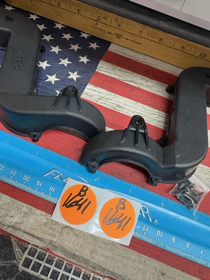 VINTAGE KYOSHO RC CAR CHASSIS PARTS -PREOWNED- - Image 4 of 4