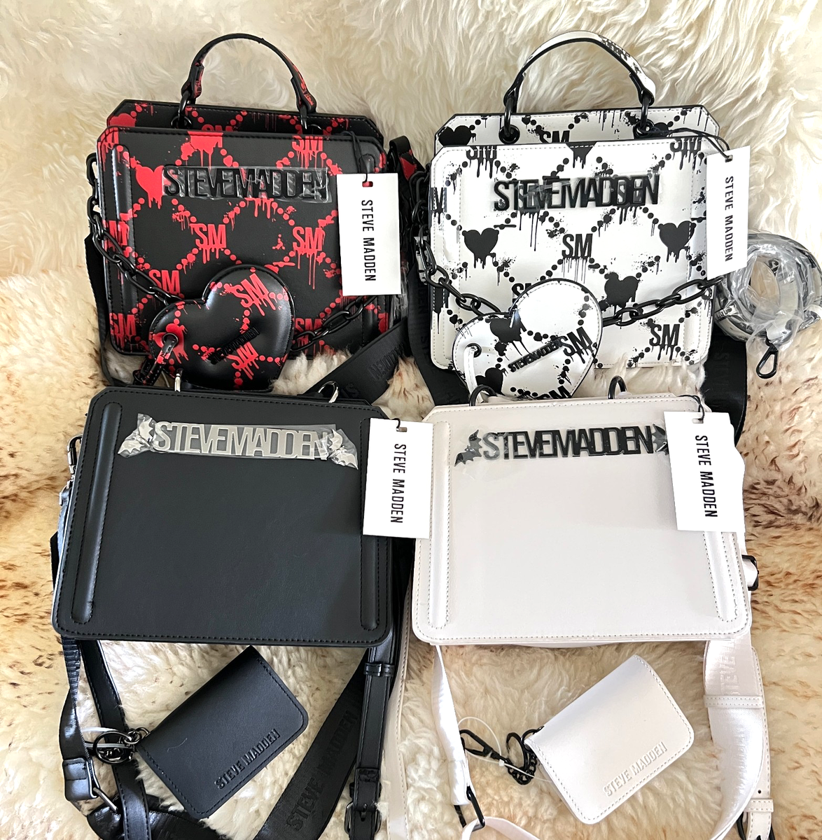 steve  madden ブラック レッド 巾着バッグ　秋冬 1027619882.jpg?1601209459
