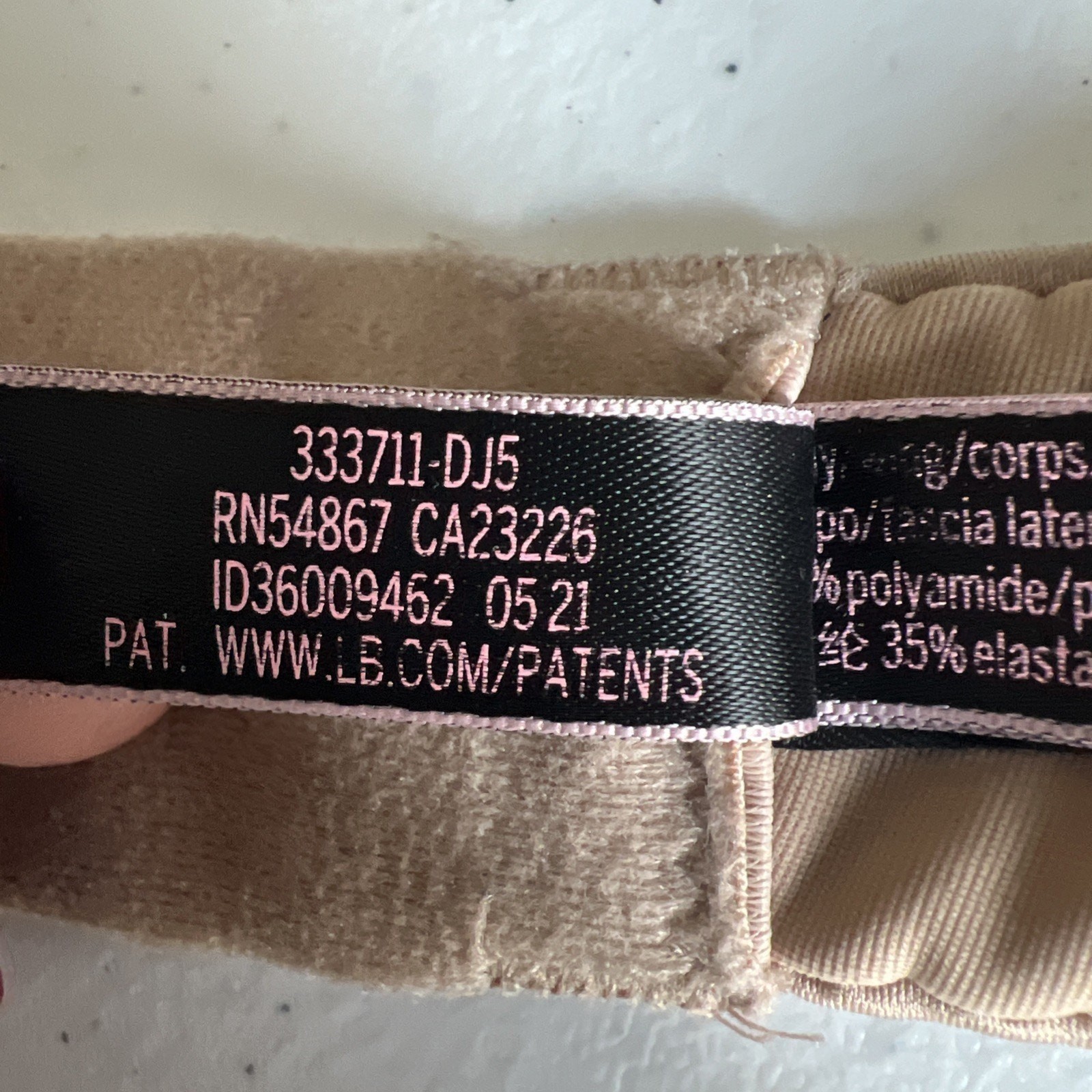 Victoria's Secret Women's 34A Tan Strapless Convertible Bra Multiway very sexy