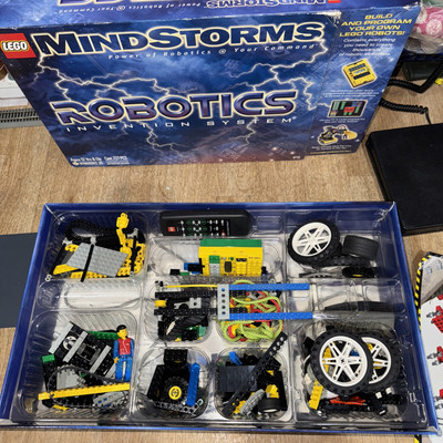 LEGO 9719 MINDSTORMS: Robotics Invention System