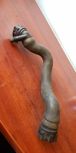 BMW 3er Kühler Wasserzulauf Schlauch 7789718 E46