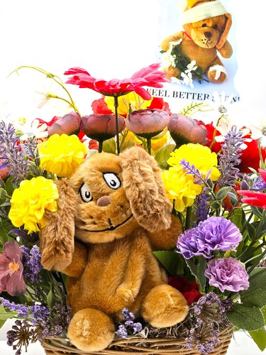 Chase Away the Blues and Make Someone Smile - Centro de mesa floral con lindo perro - Imagen 5 de 11