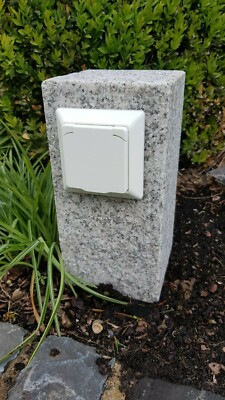 Gartensteckdose Aussensteckdose Granit Hellgrau Steckdosensaule Naturstein Ebay