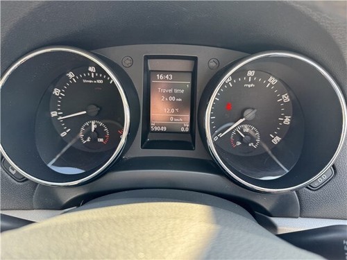2014 Skoda Yeti 1.2 TSI S 5dr Estate Petrol Manual - Picture 10 of 18
