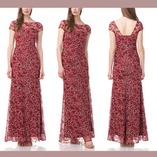 NWT JS Collections  10  Emarie Embroidered Lace Mermaid Gown in Scarlet Q262