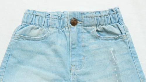 Oshkosh B'Gosh Girl's Paperbag Denim Shorts AG4 Jetty Blue Wash Size 4 NWT - Picture 2 of 3