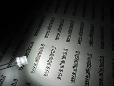5mm 100pcs 4500K PURE WHITE LED FLAT HEAD + RESISTORS A1B23.A2C48