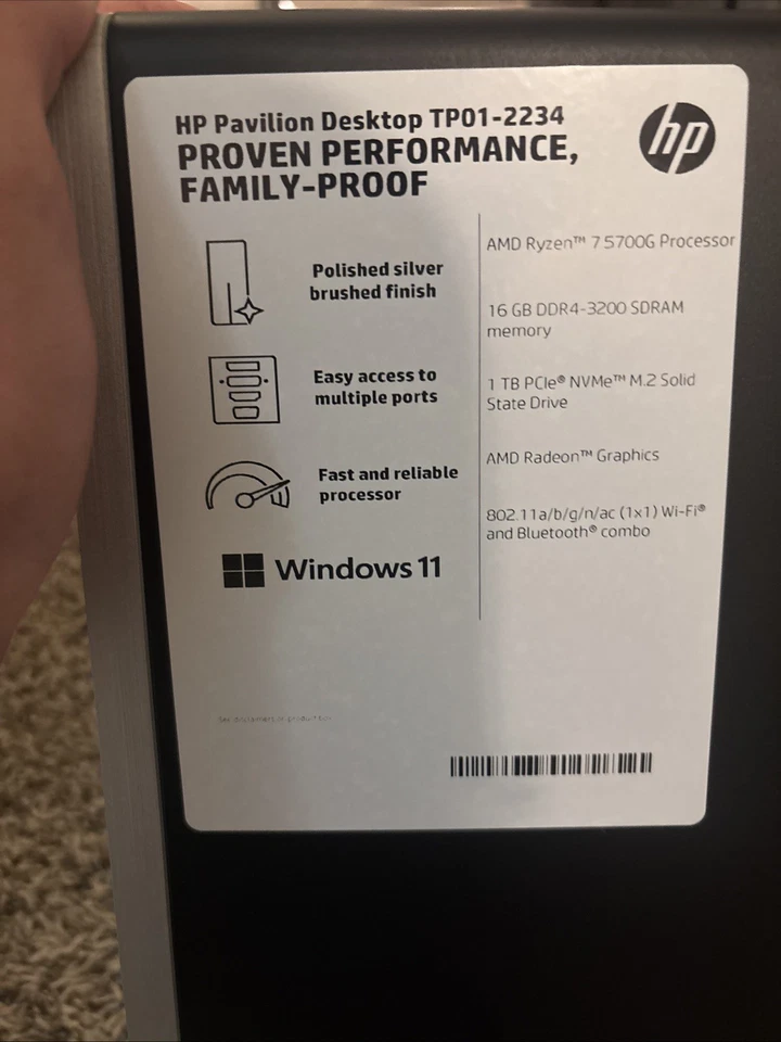 Computadora de escritorio HP Pavilion AMD Ryzen 7 5700G 1 TB 16 GB Win 11. Excelente estado Foto 2 de 4