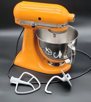 VG+ KitchenAid Artisan Series 5-Qt Tilt-Head Stand Mixer Tangerine KSM150PSTG
