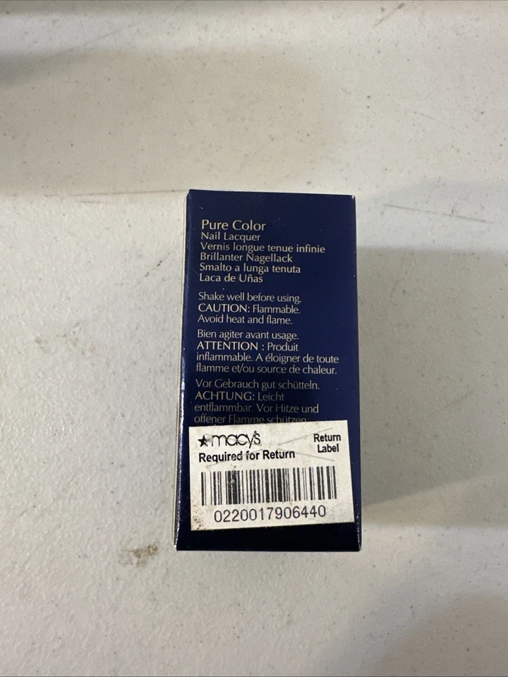 Esmalte de uñas Estee Lauder FROZEN FANTASY 69 color puro brillo Foto 3 de 3