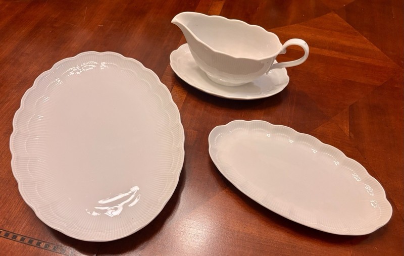 3 Kaiser Romantica White Scalloped Germany - Gravy,  Platter & Relish Dish
