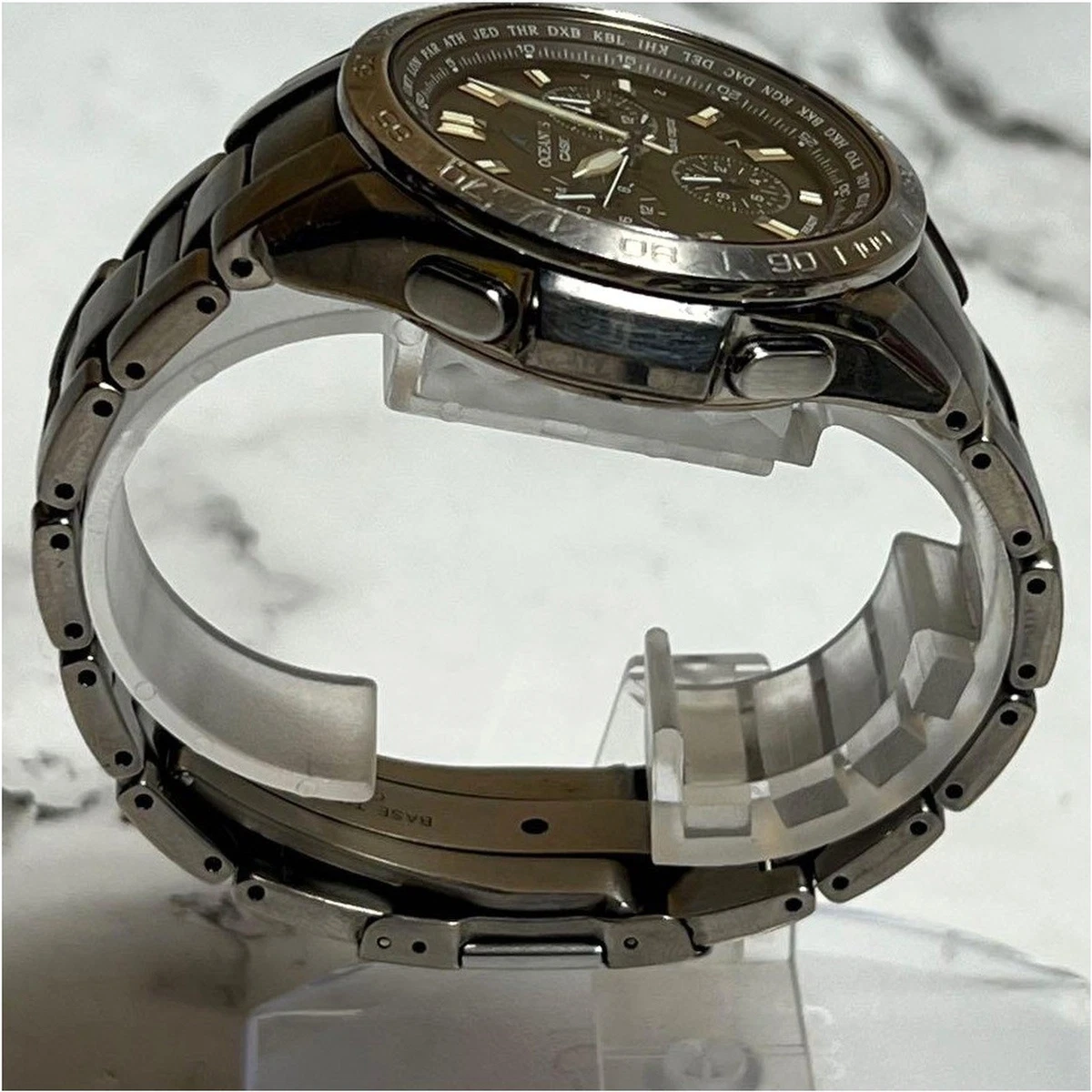 Casio Oceanus OCW-600 Titanio Radiocontrolado Cronógrafo Negro Azul Marino Dial