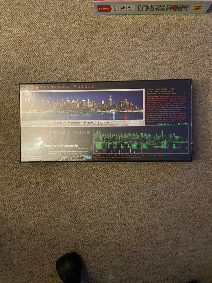 Buffalo Games Panoramic Puzzle Glow In Dark New York 3 Ft Wide 750 Pcs SEALED - Image 2 of 2