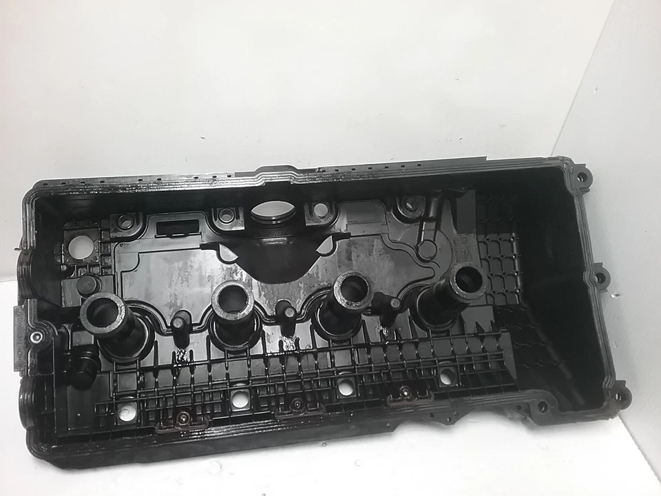 2002-2010 BMW 745I Left Side Engine Motor Valve Cover 7 522 160 0 - Image 3 of 4