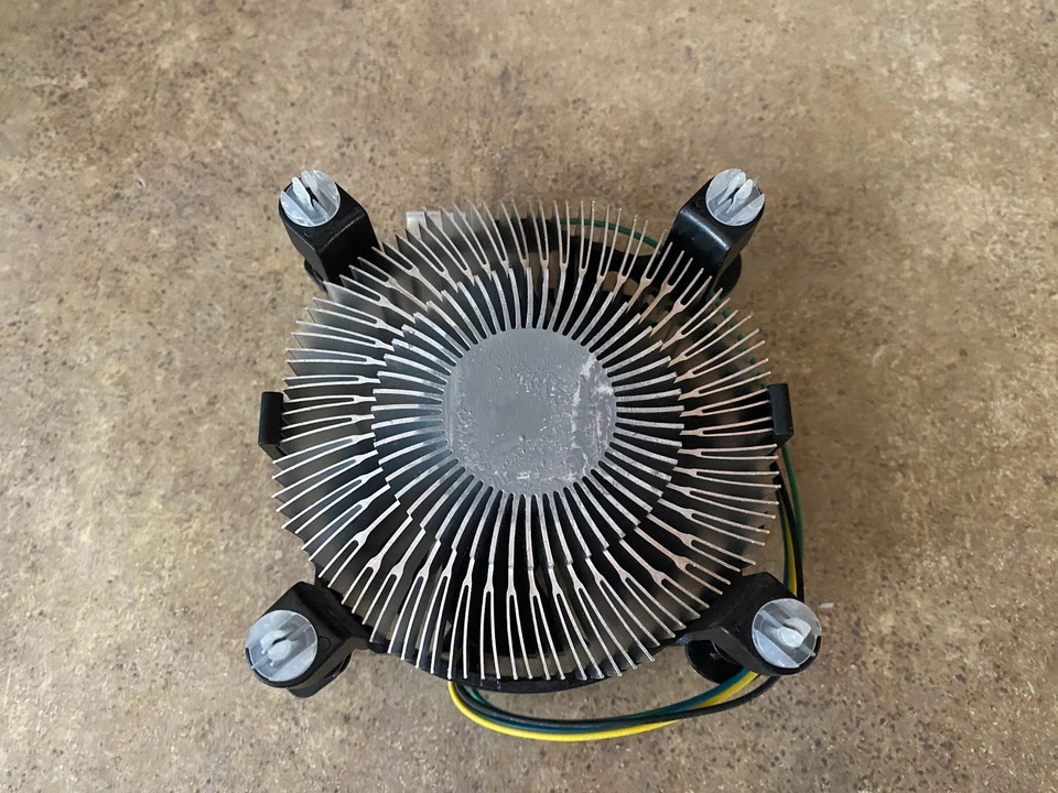 INTEL CELERON G540 SR05J DUAL CORE PROCESSOR 2.5 GHZ SOCKET LGA1155 65W CPU D2-1 - Image 3 of 4