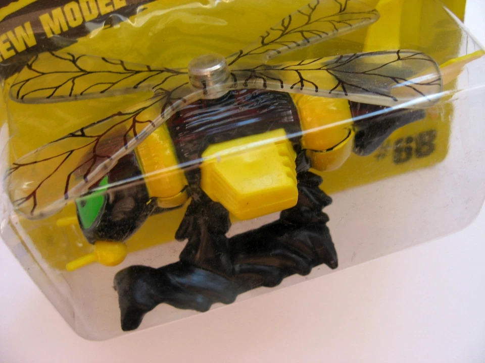 MatchBox Stinger Bug Helicopter Chopper, 1994 Yellow Version On its Card - Image 2 of 3