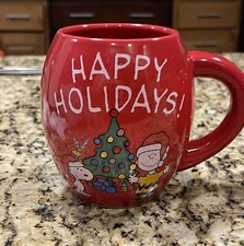 Peanuts 2012 Charlie Brown and Snoopy Christmas Coffee Mug Cup - Happy Holidays