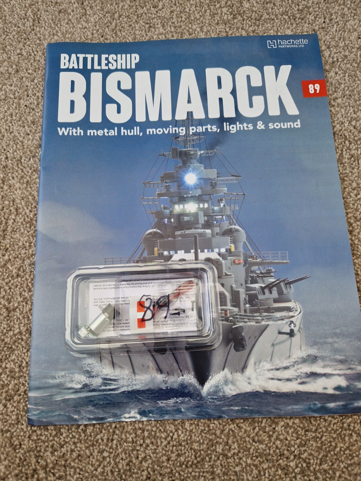 1/200 HACHETTE BUILD THE BISMARCK SHIP MODEL BATTLESHIP ISSUE 89 INC PART