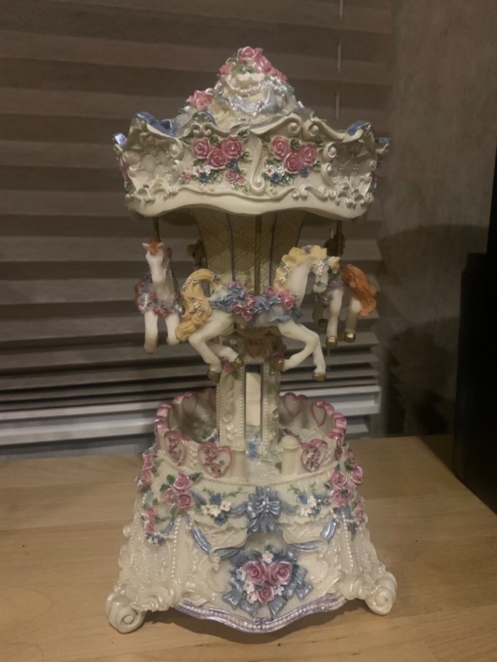 All The Pretty Little Horses San Francisco Music Box Company Carousel all-the-pretty-little-horses-san-francisco-music-box-company-carousel