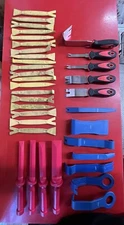 35 Automotive clip removal , Trim tools, Non-Marring Impact Resistant