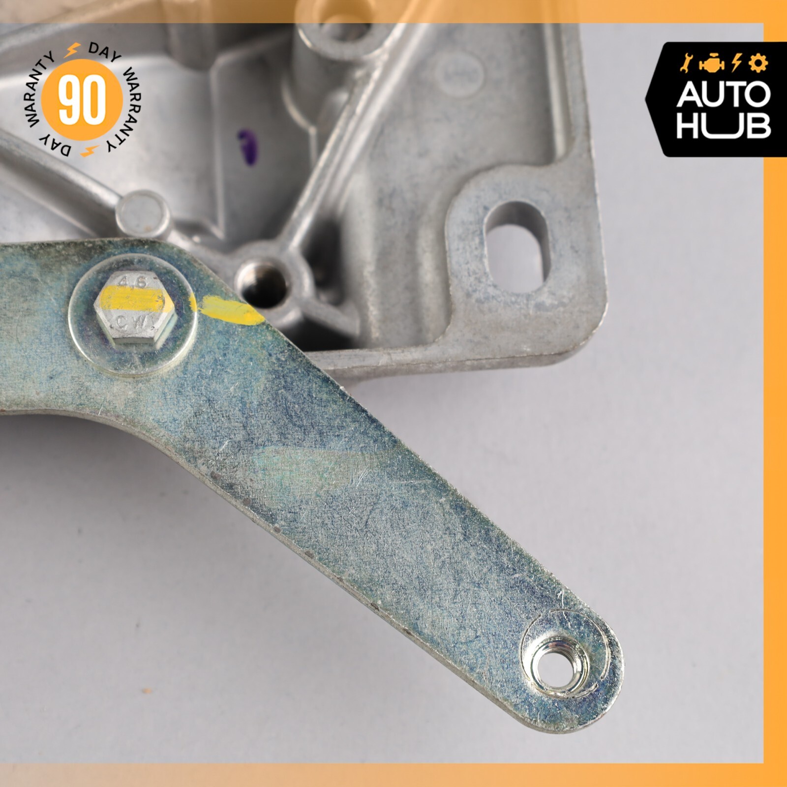 04-19 Maserati GranTurismo S 4.7L Drive Shaft Driveshaft Bracket Mount OEM 28k