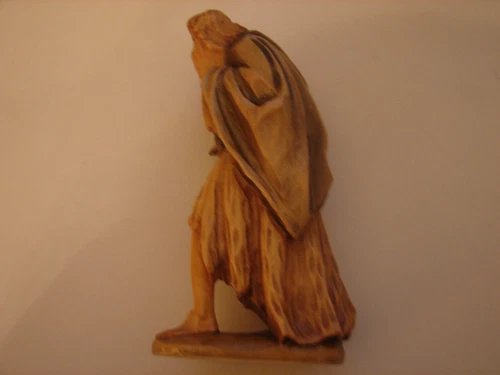 alte handgeschnitzte Krippenfigur, 16cm hoch, Hirte mit Schale, Allgäu - Bild 3 von 4