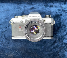Olympus OM10 35mm SLR Film Camera with 50mm f/1.8 Lens Parts or Repair Only