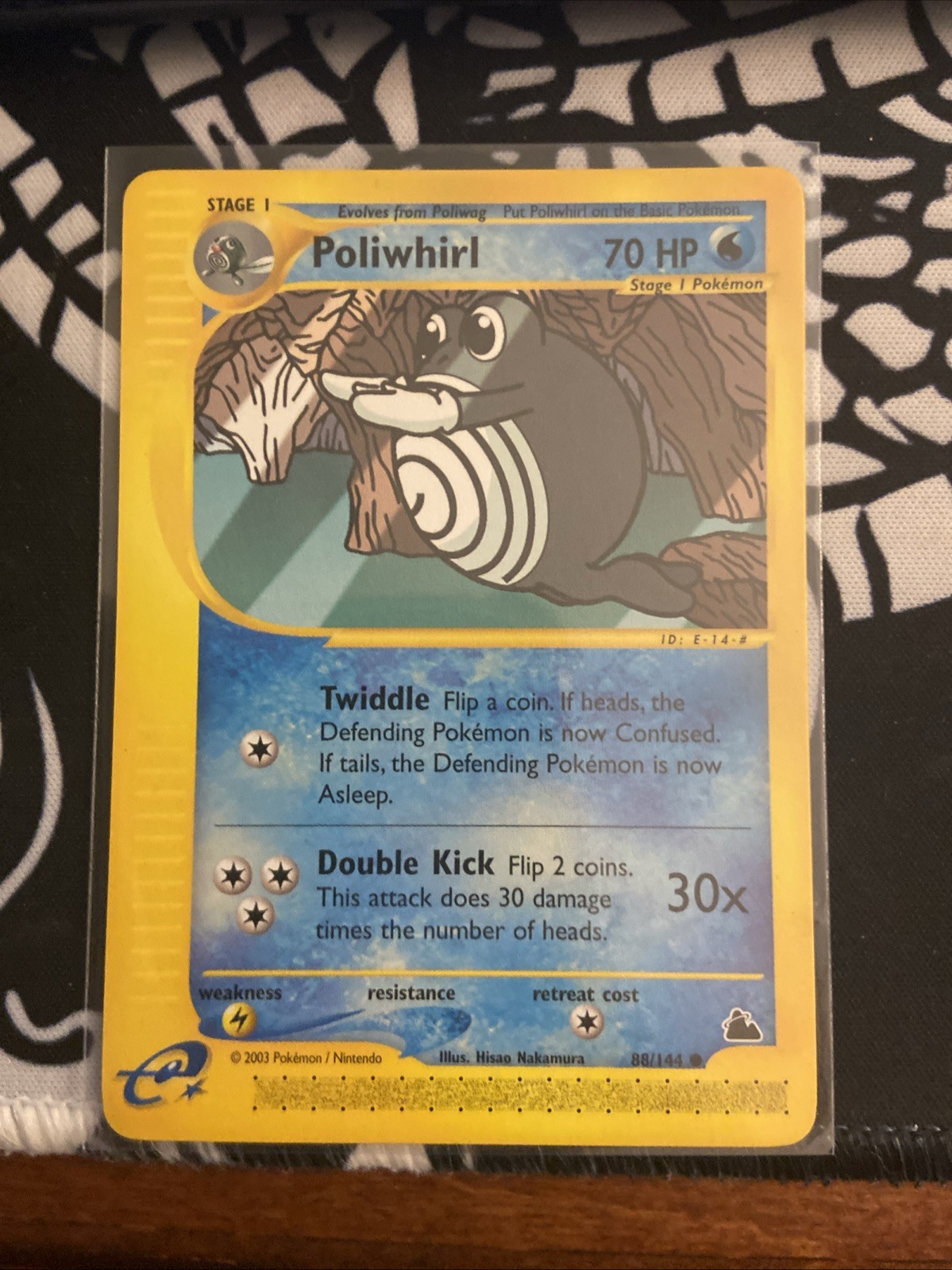 Poliwhirl Skyridge 88/144 Regular Card Near Mint Condition