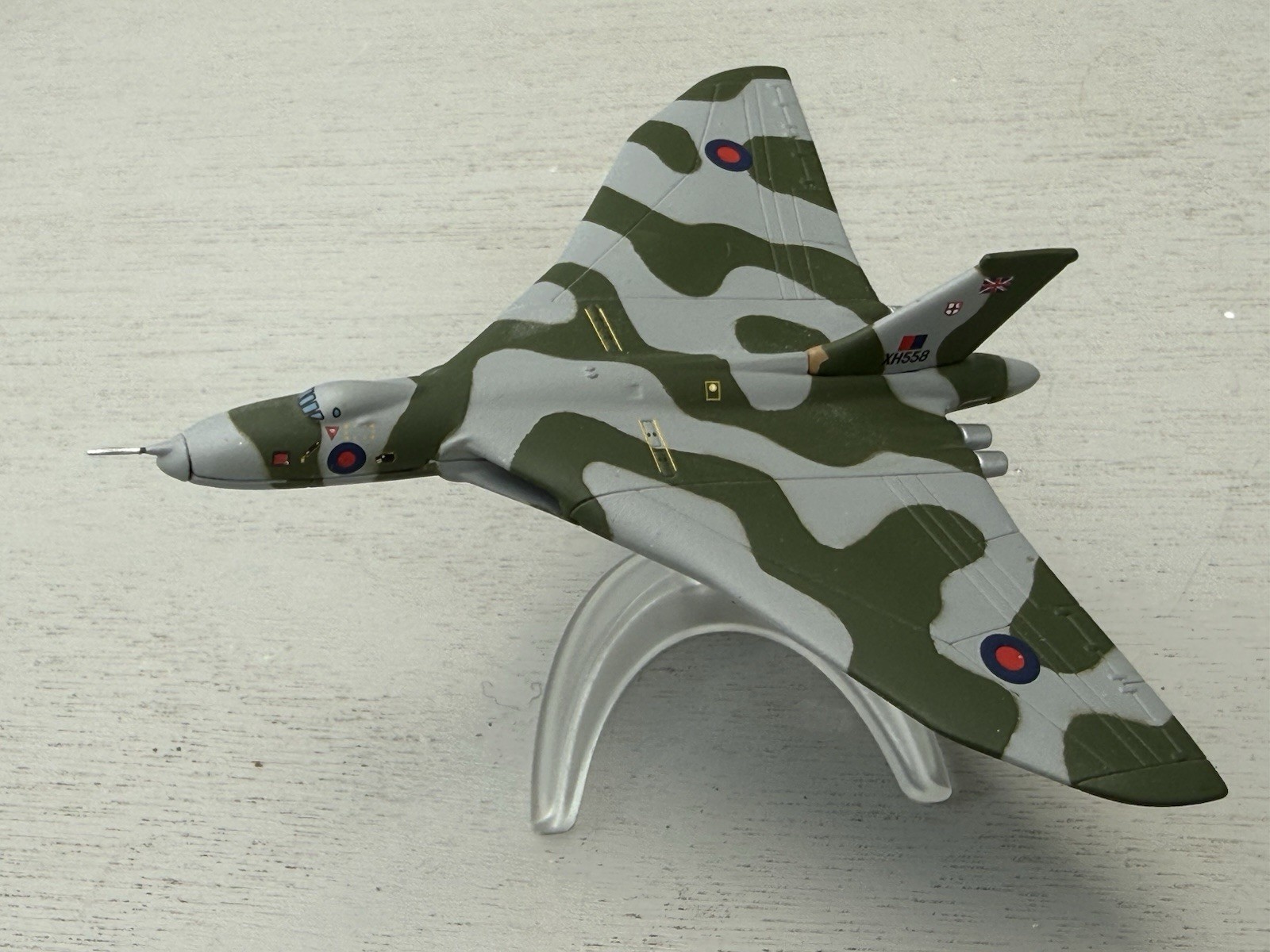 Corgi Diecast CS90567 - Avro Vulcan XH558 Military Aircraft