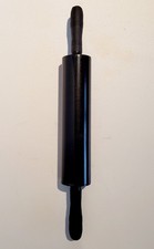 BLACK METAL ROLLING PIN 18" W/GOOD GRIPS RUBBER HANDLES