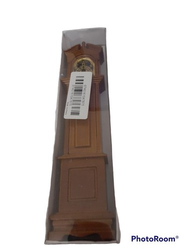 Vtg Dollhouse Miniatures Grandfather Clock Wood Walnut Finish 1:12 - Picture 7 of 7
