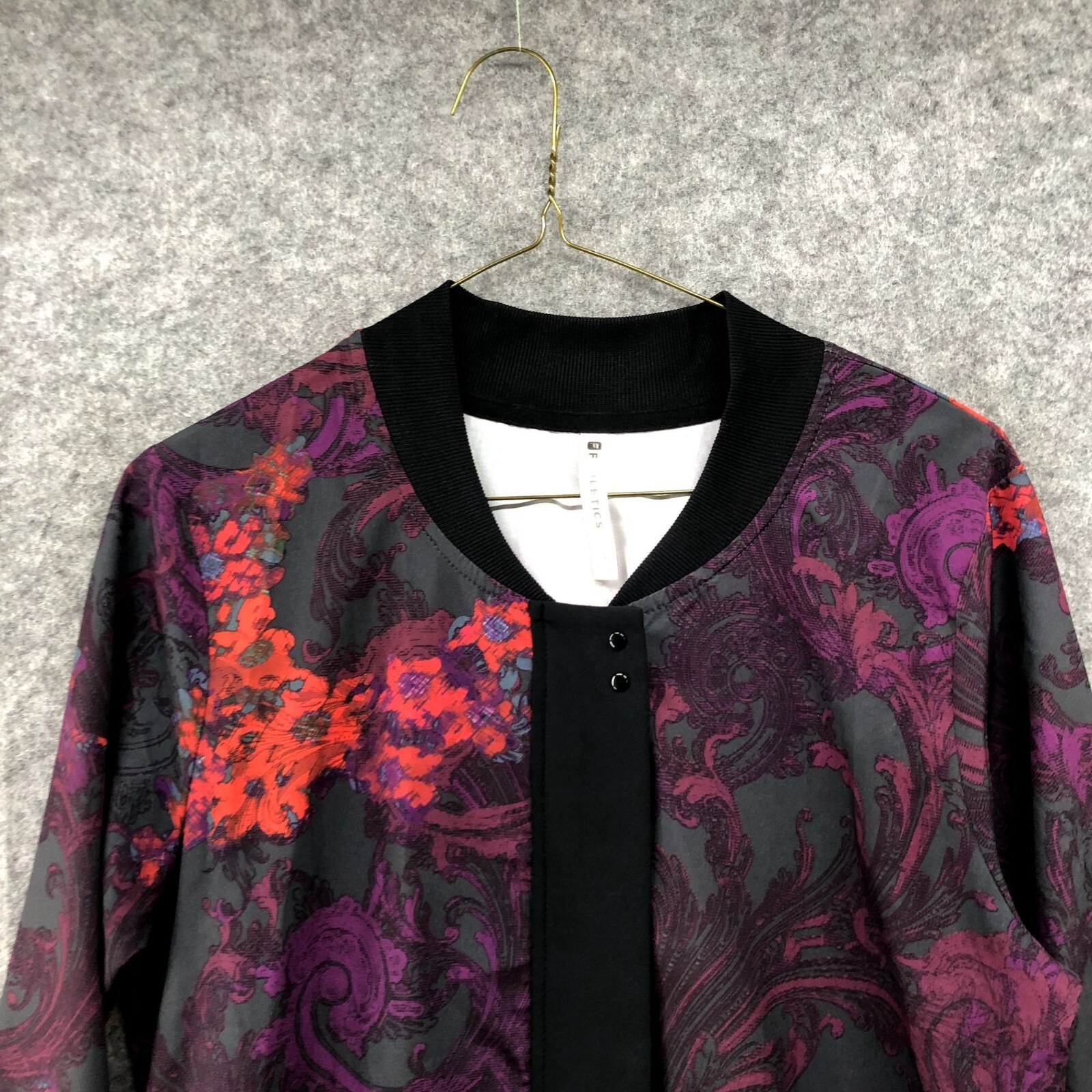 Fabletics Lightweight Jacket Womens S Floral Bomb… - image 3