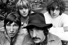 Pink Floyd High quality Photo Re-Print Free Domestic Shipping 04