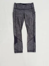 LuLuLemon Pace Rival Crop Leggings in Line Up White Black Size 2 B